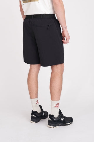 RANGE SHORT BLACK